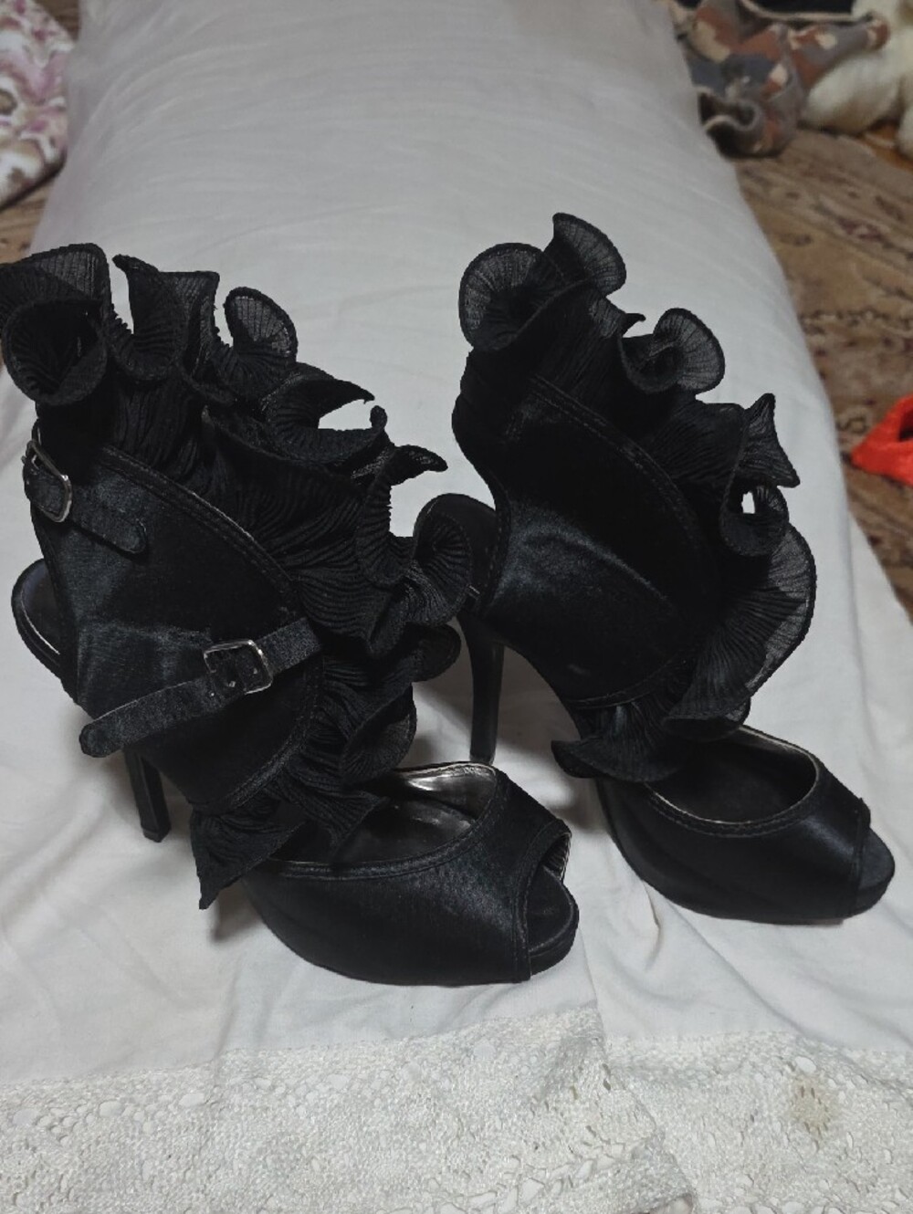 Wild Rose Black Ruffle Peep-Toe Ankle-Strap Heels - Picture 2 of 5